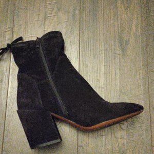 Aquatalia "Floria"  Heeled Ankle Boots